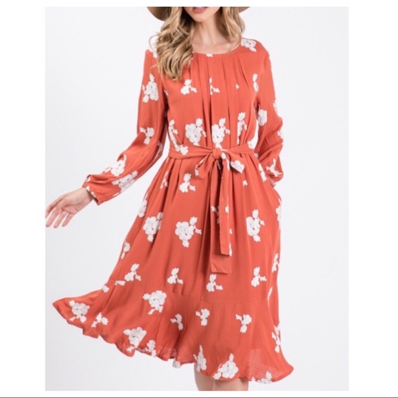 Fabulous boho chic belted midi dress - Picture 2 of 5